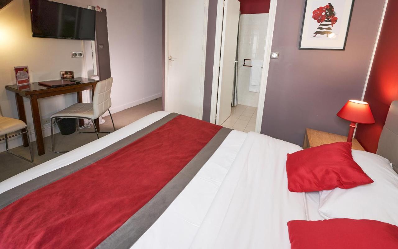 Hotel Logis Du Théâtre Tours