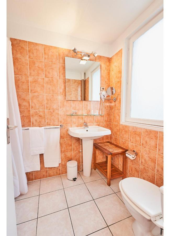 Logis Du Théâtre Hotel Tours