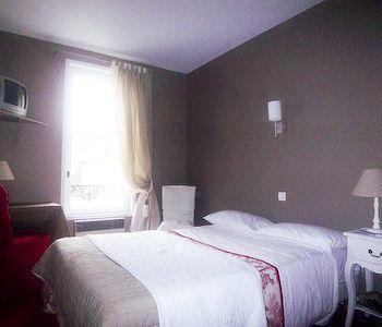 Logis Du Théâtre Hotel 2*